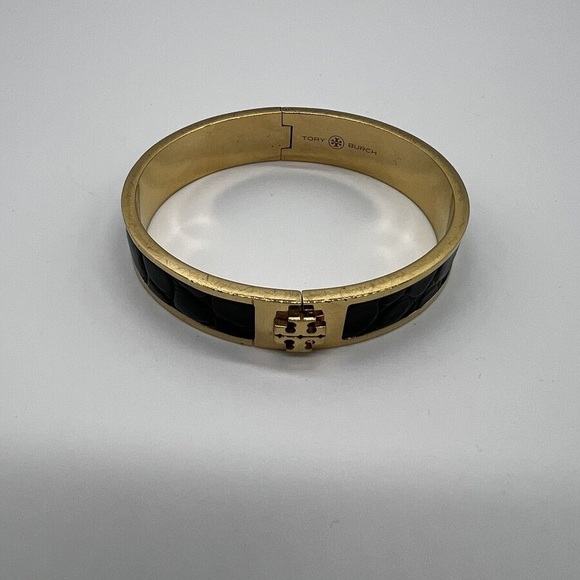 Tory Burch Leather Black gold inlay cuff bracelet NWT size small - retail’s $178 - Picture 3 of 11